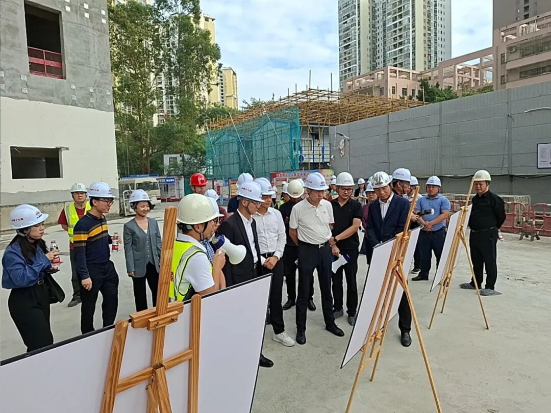 20251024 福田區(qū)政協(xié)副主席到安托山保障房項(xiàng)目現(xiàn)場(chǎng)調(diào)研.jpg